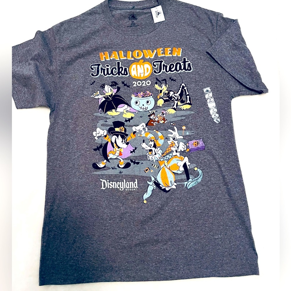 Disney Parks Mickey & Friends “Tricks & Treats” halloween t-shirt